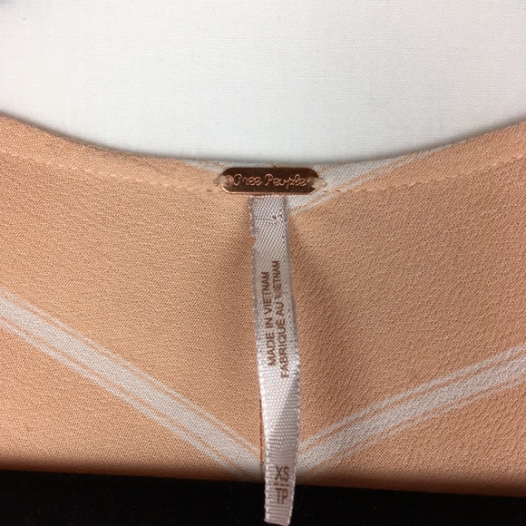 Free People Samifran Ruffle Top in Petal Size XS - Picture 3 of 10